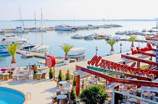 Dolce Vita Sea View Apartment Sweti Wlas Exterior foto
